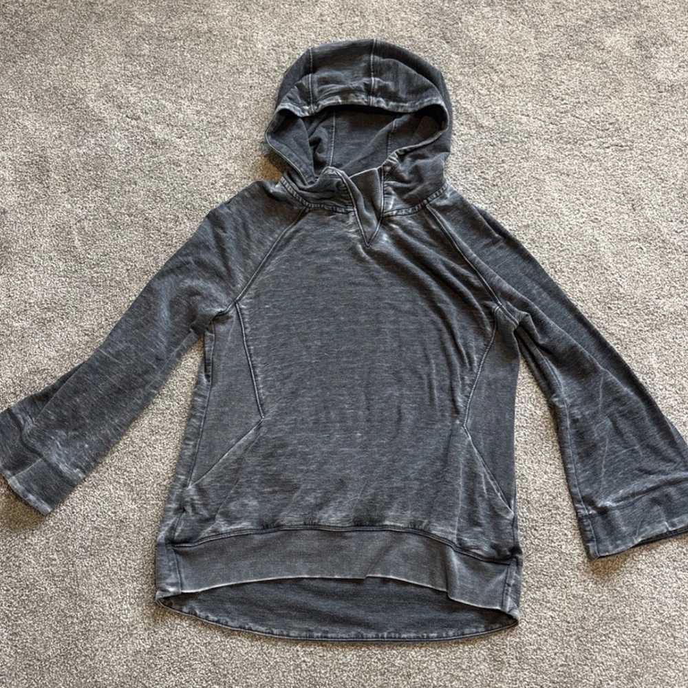 Halcyon Small Charcoal Bell Sleeve Sweatshirt